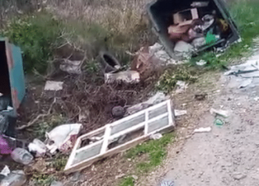 Мы получили от наших читателей и зрителей видео, которое просто не может оставить равнодушным. Человек, приславший запись, до глубины души возмущен...