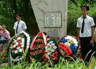 Накануне 70-й годовщины начала Великой Отечественной войны, 21 июня, на хуторе Аушедз Абинского района произошло знаменательное событие &ndash; тор...