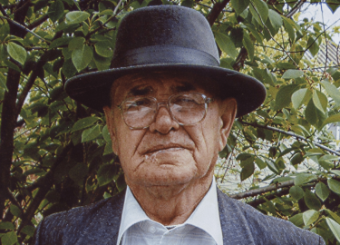 В нашей станице живет (ушел из жизни в мае 2013 года) человек, чья жизнь неразрывно связана с историей нашей страны &ndash; Федор Иванович Толстой....