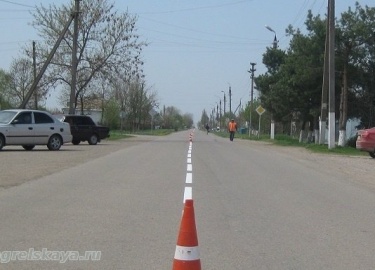 В минувшие выходные, 13-14 апреля, дорожные службы станицы провели плановые работы по обновлению дорожной разметки на ключевых улицах &ndash; Совет...